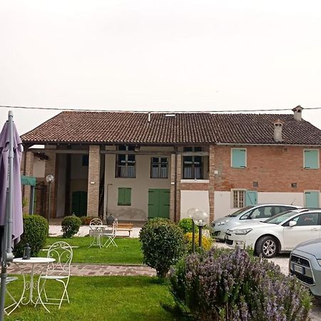 Il Salice Bed & Breakfast Ganaceto Eksteriør bilde